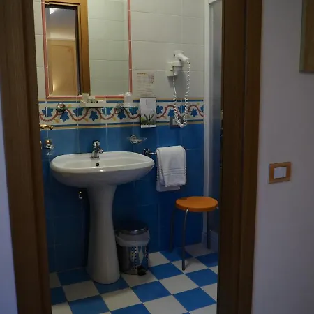 Locanda Ruscello Garni Hotel Limone sul Garda