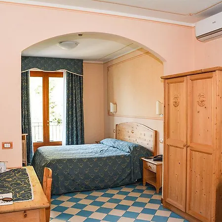 Hotel Locanda Ruscello Garni