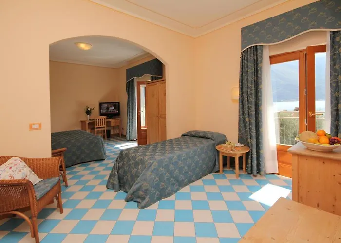 Ruscello Garni מלון 3*