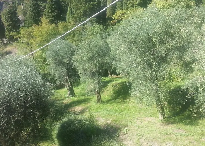 מלון Ruscello Garni 3*